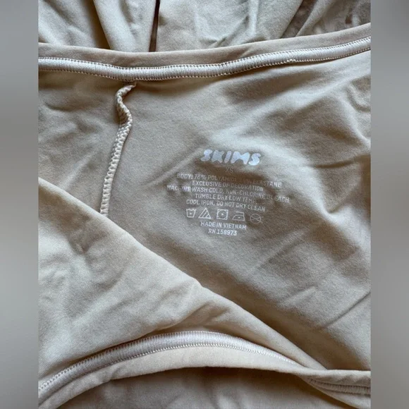 Skims Fits Everybody Slip Dress - Picture 2 of 2